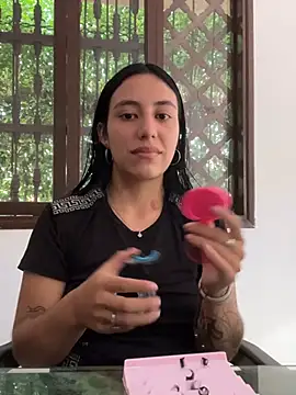 IvyDove online show from 12, 7, 2026