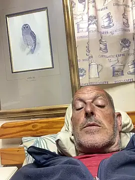 Snapshot of GeldenKuy chatting on 6, 7, 2026 GeldenKuy online show from 6, 7, 2026