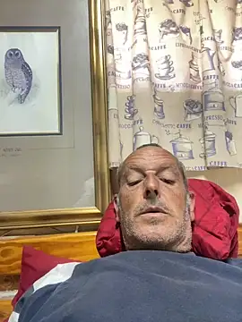 Snapshot of GeldenKuy chatting on 6, 8, 2026 GeldenKuy online show from 6, 8, 2026