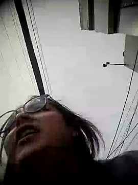 Snapshot of Aly_96 chatting on 24, 6, 2026 Aly 96 online show from 24, 6, 2026
