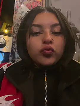 Snapshot of Aly_96 chatting on 14, 7, 2026 Aly 96 online show from 14, 7, 2026
