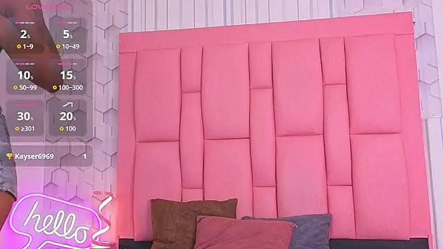 emelysweett online show from 25, 6, 2026
