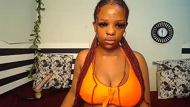 Snapshot of FreakyNubian chatting on 14, 7, 2026 FreakyNubian online show from 14, 7, 2026