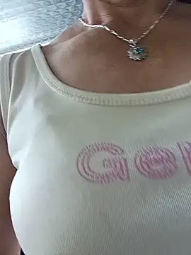 Snapshot of po_sexy chatting on 18, 6, 2026 po sexy online show from 18, 6, 2026