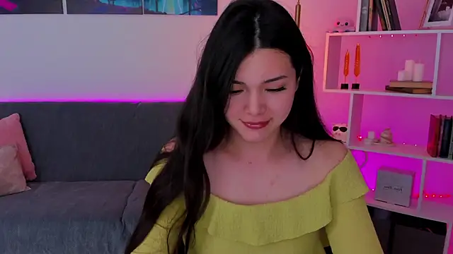 MaddieMeyer online show from 20, 7, 2026