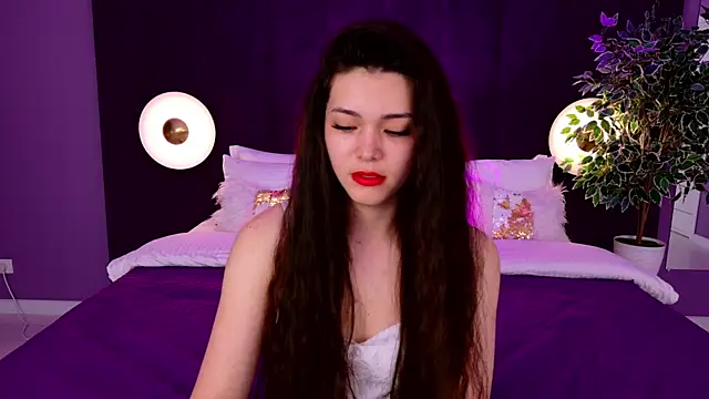 MaddieMeyer online show from 23, 7, 2026