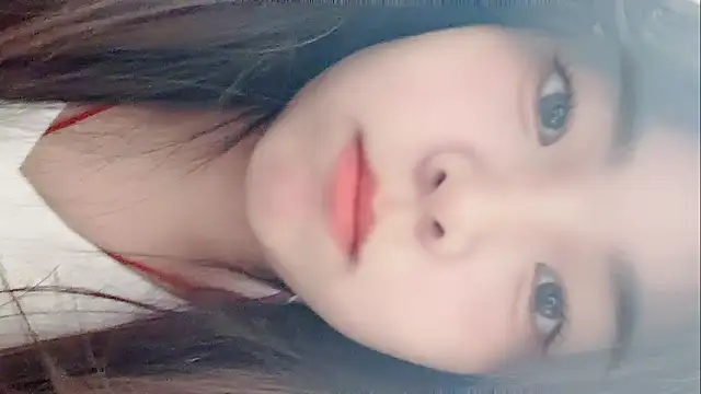 Snapshot of hellokiki99 chatting on 12, 6, 2026 hellokiki99 online show from 12, 6, 2026