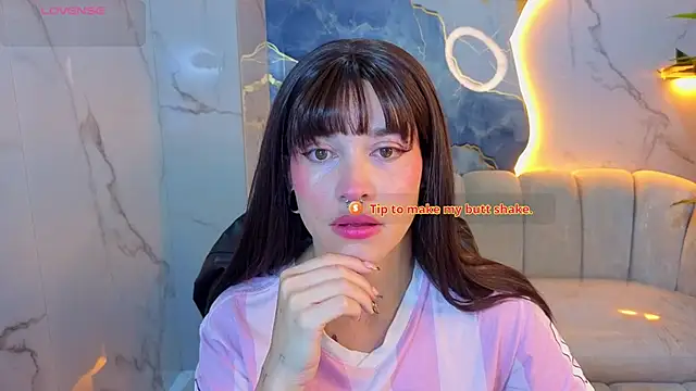 Snapshot of Lily_Tx chatting on 4, 8, 2026 Lily Tx online show from 4, 8, 2026
