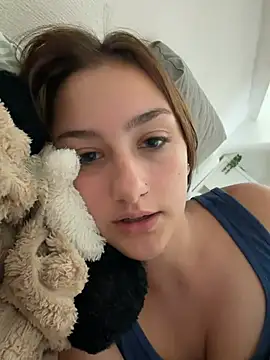 Snapshot of Violet_Velvet chatting on 18, 7, 2026 Violet Velvet online show from 18, 7, 2026