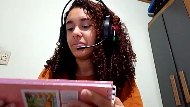 Snapshot of RosannMecardo chatting on 15, 6, 2026 RosannMecardo online show from 15, 6, 2026