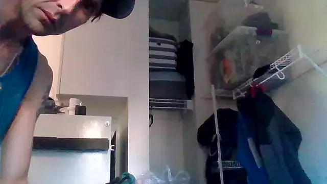 Snapshot of NightRider620 chatting on 22, 6, 2026 NightRider620 online show from 22, 6, 2026