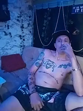 Snapshot of TuzdayG chatting on 9, 7, 2026 TuzdayG online show from 9, 7, 2026