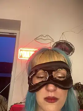 Honeymilky1 online show from 19, 6, 2026