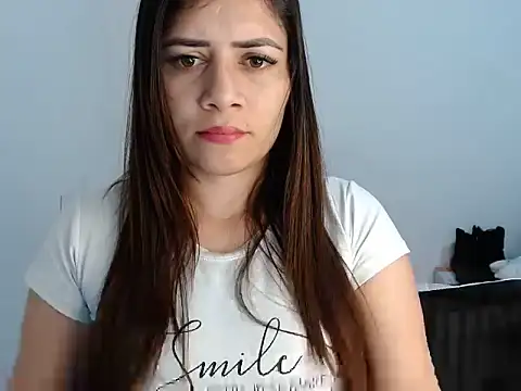 Snapshot of Luna_zoe chatting on 1, 7, 2026 Luna zoe online show from 1, 7, 2026