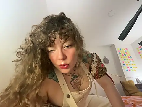 Snapshot of antonellastonnn chatting on 14, 6, 2026 antonellastonnn online show from 14, 6, 2026