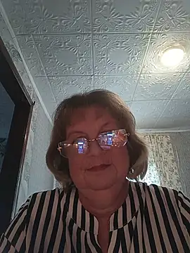 Snapshot of MilashkaCutie50 chatting on 6, 7, 2026 MilashkaCutie50 online show from 6, 7, 2026