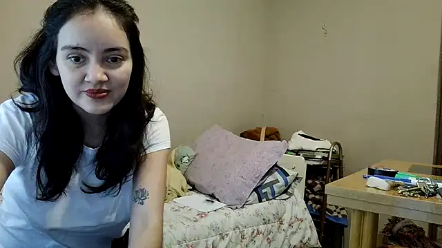 Snapshot of AishaGeisha chatting on 4, 8, 2026 AishaGeisha online show from 4, 8, 2026