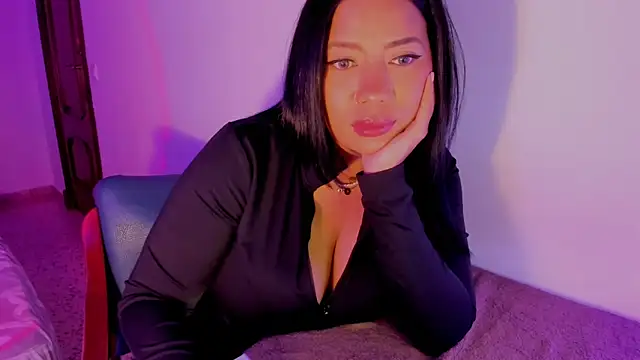 NicolePasqualott online show from 17, 5, 2026