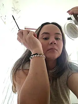 Mandy-moore28 online show from 10, 7, 2026