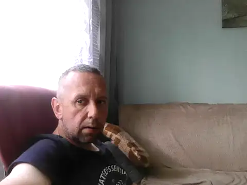 Snapshot of RafalekRozmarynowski81 chatting on 20, 7, 2026 RafalekRozmarynowski81 online show from 20, 7, 2026