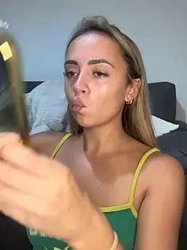 Harrietbronzex online show from 1, 8, 2026