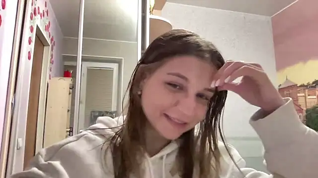 Snapshot of HwaTrippel chatting on 19, 7, 2026 HwaTrippel online show from 19, 7, 2026