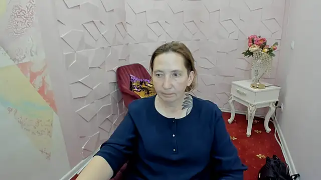 Helly yanca online show from 22, 6, 2026