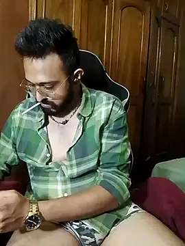 Snapshot of freakkydessi chatting on 14, 7, 2026 freakkydessi online show from 14, 7, 2026