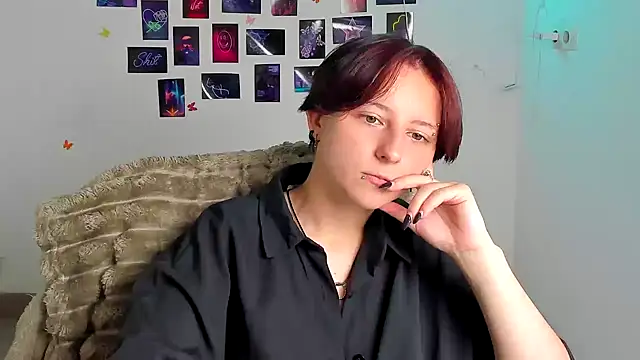 Snapshot of Dilara_Kiss_ chatting on 16, 7, 2026 Dilara Kiss online show from 16, 7, 2026