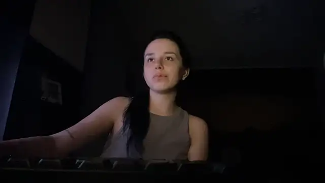 Secret Vanilla  online show from 21, 7, 2026