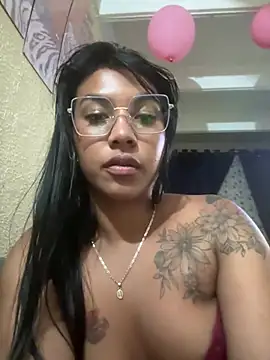 sophiagomezx online show from 28, 6, 2026