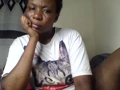 Snapshot of Lovergirlcute chatting on 28, 7, 2026 Lovergirlcute online show from 28, 7, 2026
