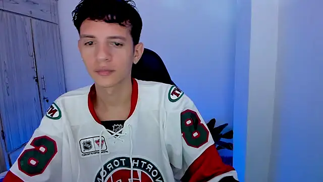 Snapshot of tylerrnova chatting on 18, 7, 2026 tylerrnova online show from 18, 7, 2026