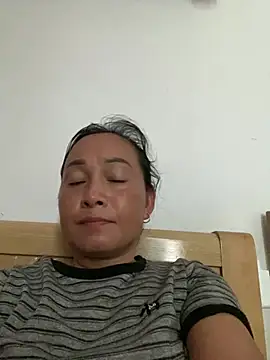 Loly hana online show from 28, 6, 2026