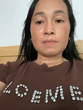 Loly hana online show from 13, 7, 2026