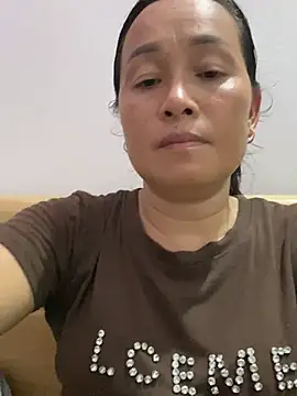 Loly hana online show from 28, 7, 2026