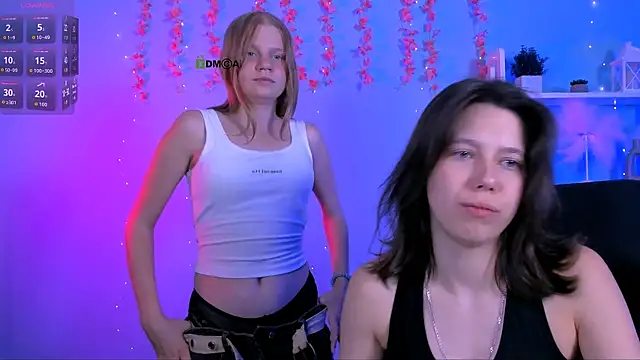 Snapshot of bella_sky11 chatting on 6, 7, 2026 bella sky11 online show from 6, 7, 2026