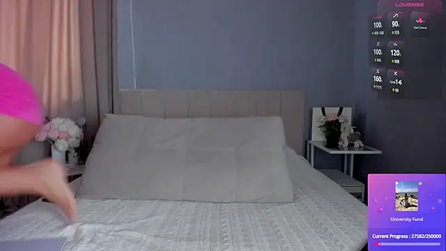 MissMiaTv online show from 30, 10, 2025