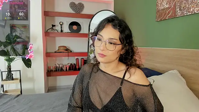 Snapshot of lana_vance chatting on 21, 7, 2026 lana vance online show from 21, 7, 2026