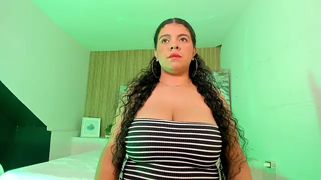 Snapshot of lilithGrayy_ chatting on 20, 6, 2026 lilithGrayy online show from 20, 6, 2026