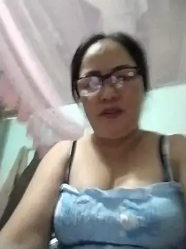 Snapshot of Naaya8109 chatting on 1, 8, 2026 Naaya8109 online show from 1, 8, 2026