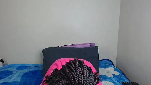Snapshot of SexyMoe04 chatting on 6, 7, 2026 SexyMoe04 online show from 6, 7, 2026