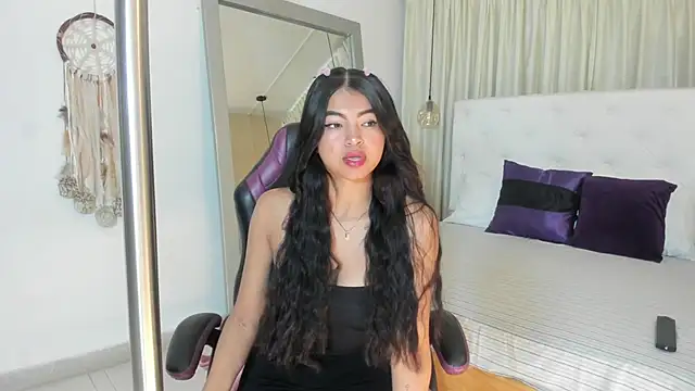 Sophi Lee   online show from 20, 6, 2026