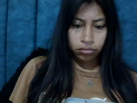 Pocahontas Honey online show from 9, 7, 2026