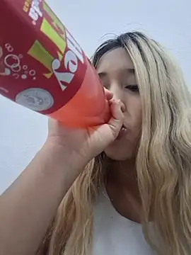 Honeycitabomnita online show from 24, 6, 2026