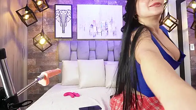 Snapshot of Miss_Isabeella chatting on 21, 7, 2026 Miss Isabeella online show from 21, 7, 2026