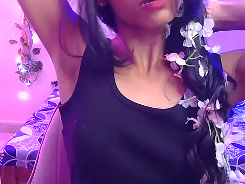 Snapshot of Yours-Zoya chatting on 3, 8, 2026 Yours-Zoya online show from 3, 8, 2026