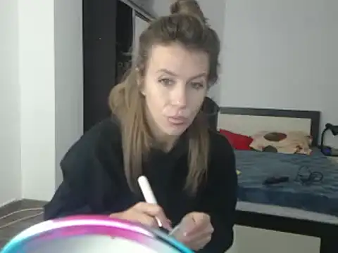 DedeSibel online show from 24, 2, 2025