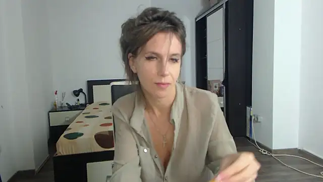 DedeSibel online show from 9, 3, 2025