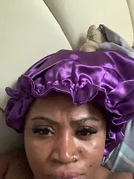 sqirtttqueen online show from 24, 6, 2026